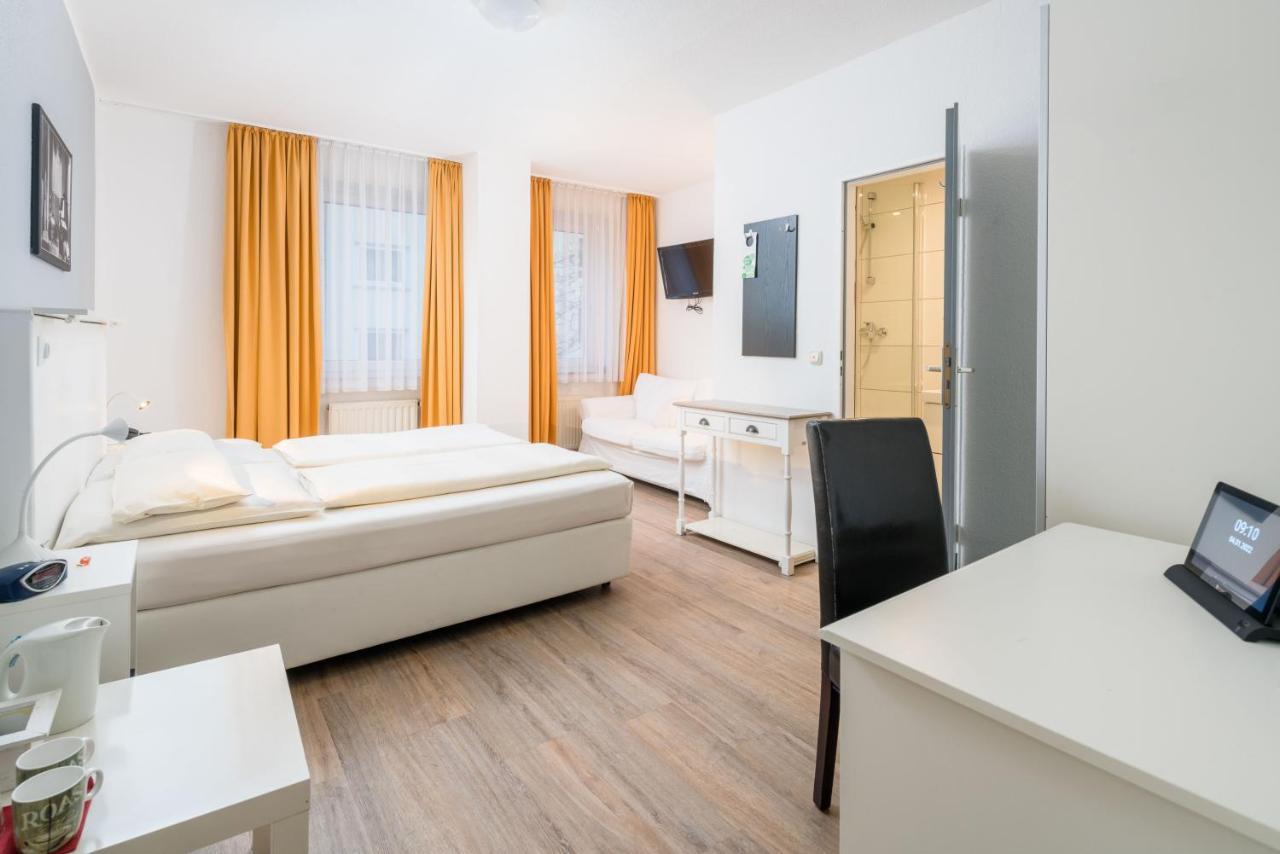 Stadt-Gut-Hotel Rheinischer Hof Essen Exteriér fotografie